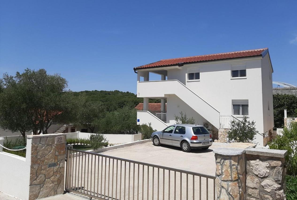 Apartman S Pogledom Ždrelac Exterior foto